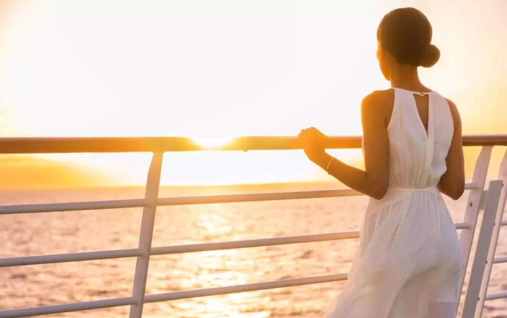 Azamara - Sun Deck.jpg