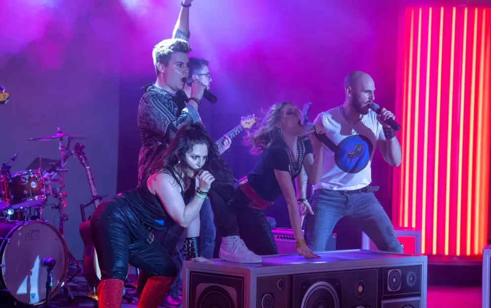 Azamara Onward - Amped Up.jpg