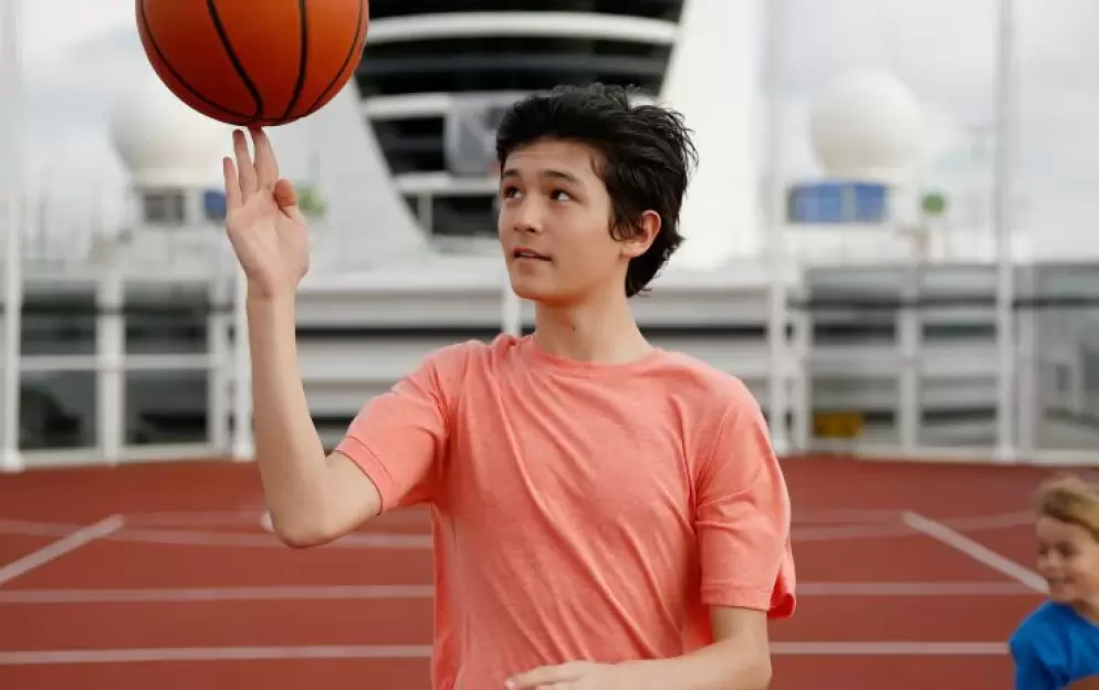 Holland American Line - Teens HAL CLUB.png