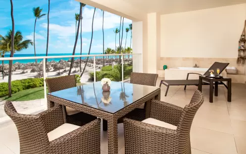 Preferred Club Master Suite Ocean Front, Balcony Preferred Club Master Suite Ocean Front, Balcony