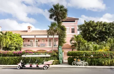 The Colony Hotel