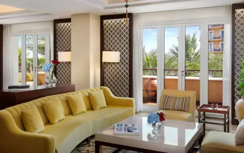 One Bedroom Suite - Garden View - Lounge One Bedroom Suite - Garden View - Lounge