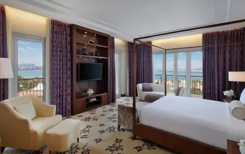 Royal Suite, Bedroom Royal Suite, Bedroom