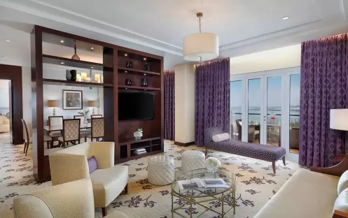 Royal Suite, Living Royal Suite, Living