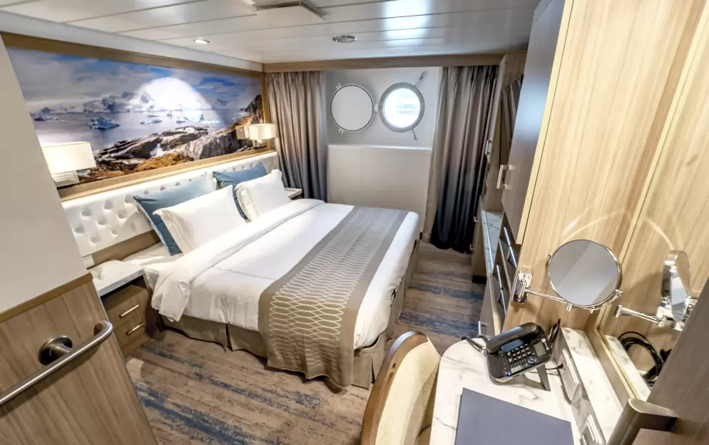 Aurora Stateroom Twin