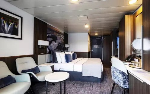 AE Expeditions, SYLVIA EARLE, Balcony Stateroom Category A 610, Richard IAnson