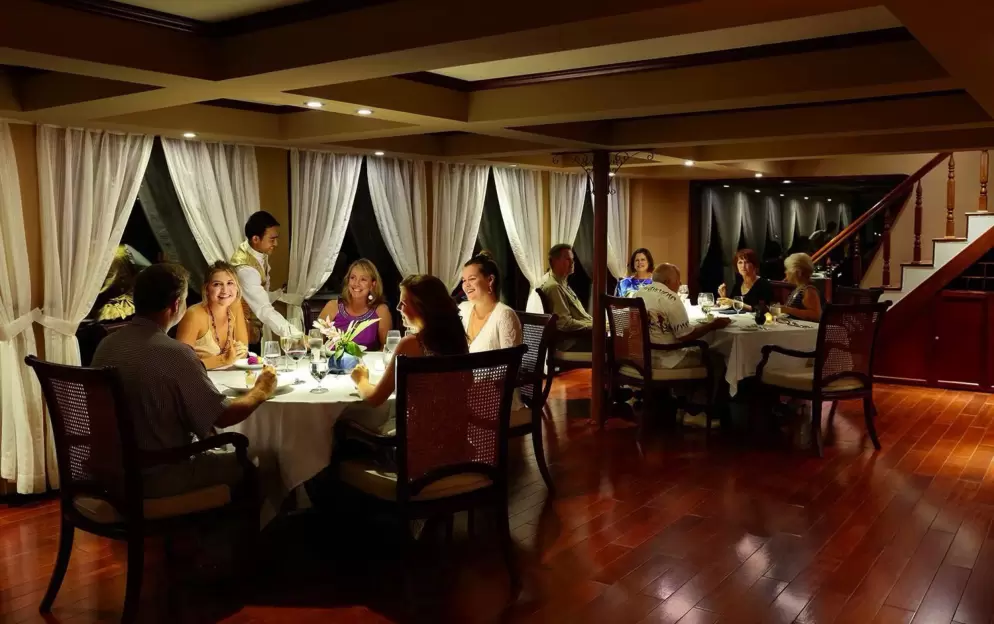 AmaWaterways, AmaDara, Chefs Table.jpg