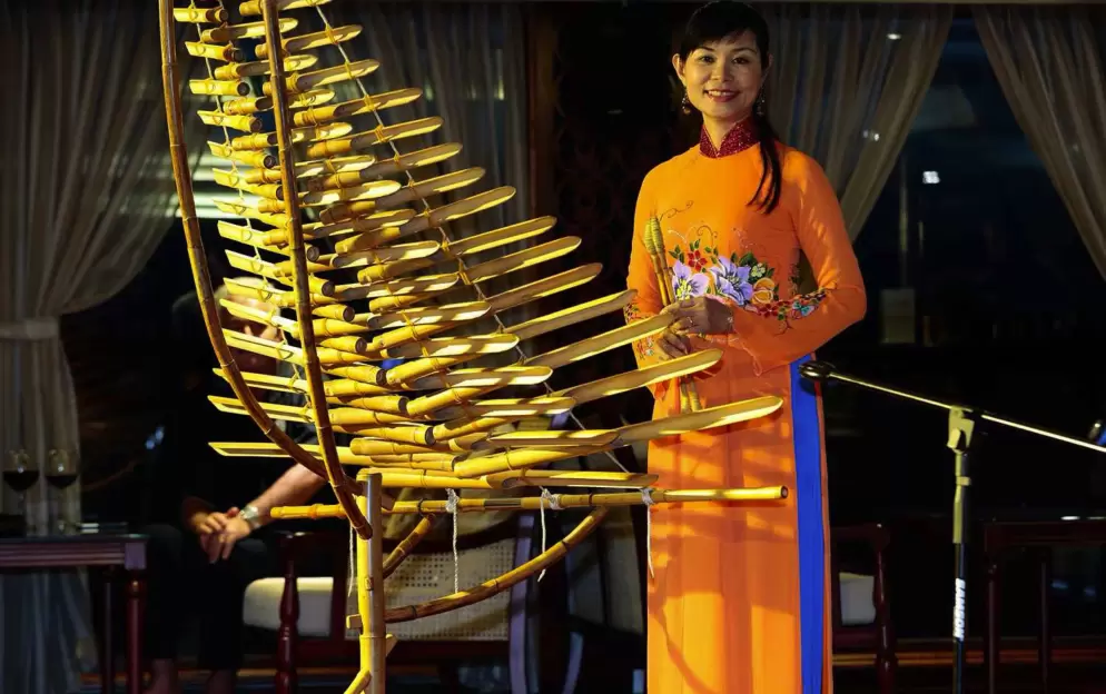 AmaWaterways, AmaDara, Folklore Entertainment.jpg