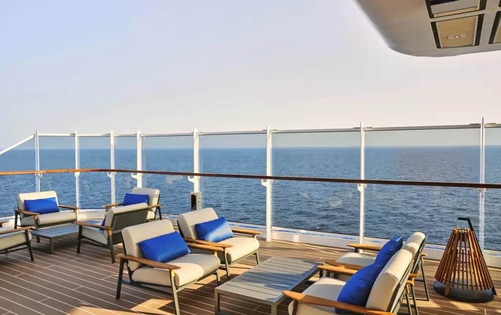 Explora Journeys, EXPLORA I, Sky Bar On 14 4.jpg