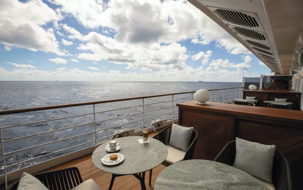 RSSC, Seven Seas Splendor, Coffee Connection 1.jpg