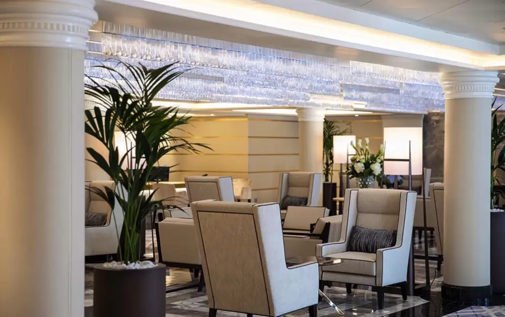 RSSC, Seven Seas Splendor, General Manager, Reception & Concierge 5.jpg