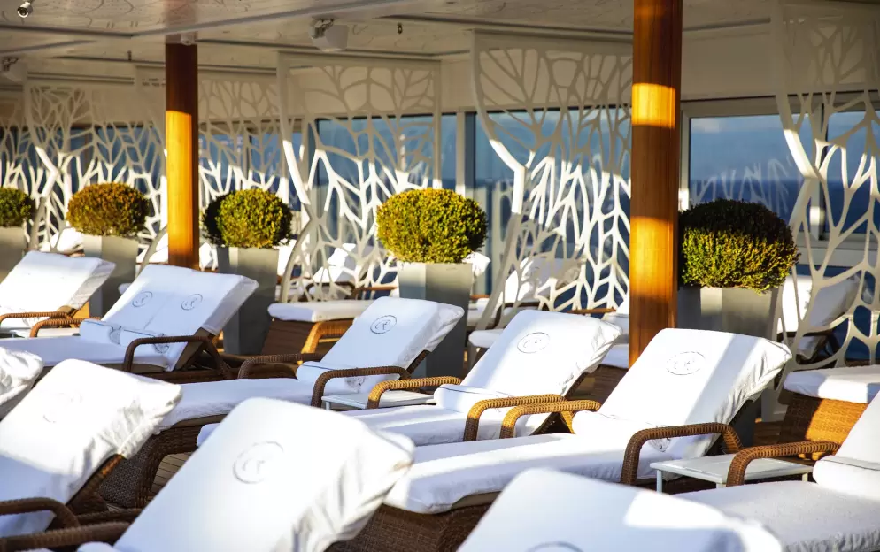 RSSC, Seven Seas Splendor, Pool Deck 1.jpg