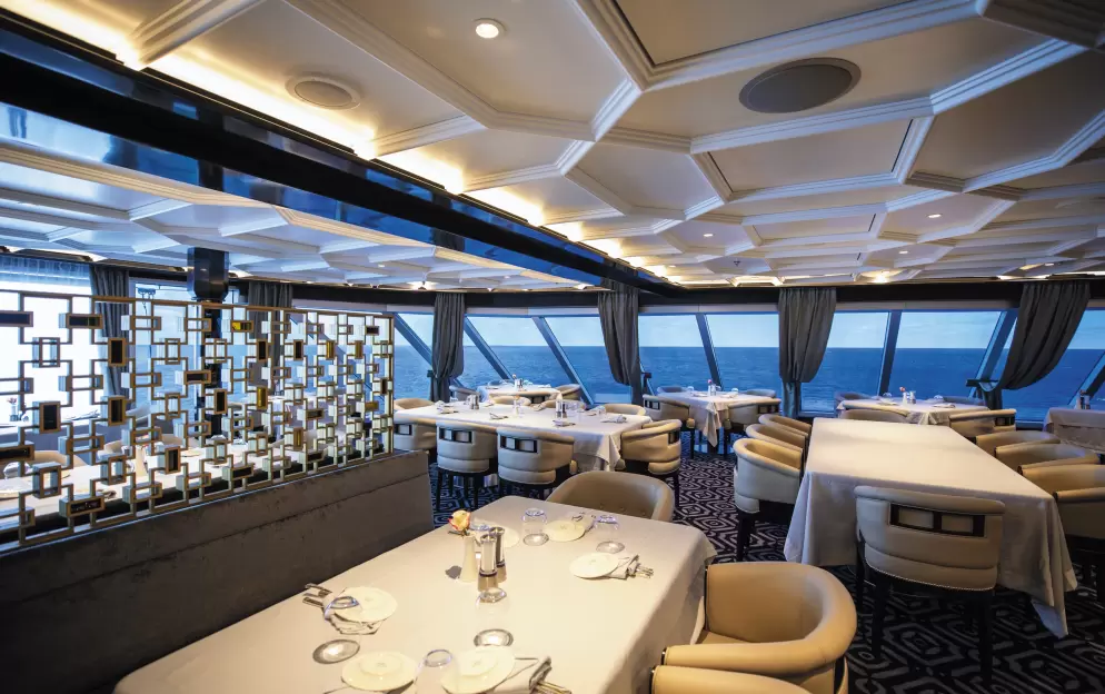 RSSC, Seven Seas Splendor, Prime 7 3.jpg