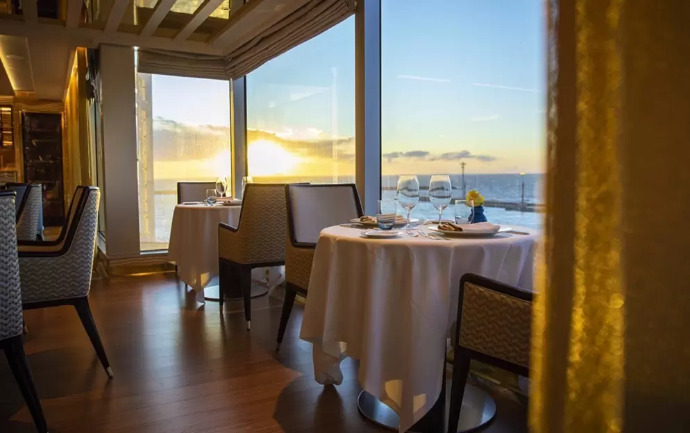 RSSC, Seven Seas Splendor, Sette Mari at La Veranda.jpg