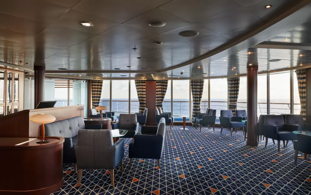 Silversea Cruises - Silver Whisper - Observation Lounge 1.jpg