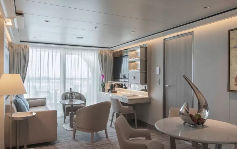 Junior Grand Suite