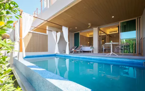 Pool Suite, Outside View Pool Suite, Outside View