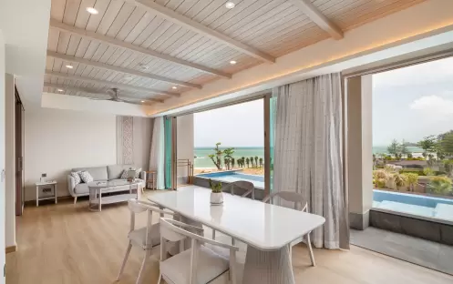 Seaview Penthouse Family Pool Suite Dining Table Seaview Penthouse Family Pool Suite Dining Table