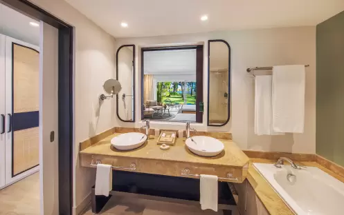 NEW-DELUXE-ROOM-GROUND-FLOOR-Bathroom NEW-DELUXE-ROOM-GROUND-FLOOR-Bathroom