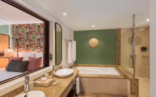 NEW-DELUXE-ROOM-GROUND-FLOOR-bathroom-2 NEW-DELUXE-ROOM-GROUND-FLOOR-bathroom-2
