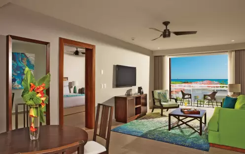 DREDL-PC-3BED-FAM-TV-Living-2A-CB DREDL-PC-3BED-FAM-TV-Living-2A-CB