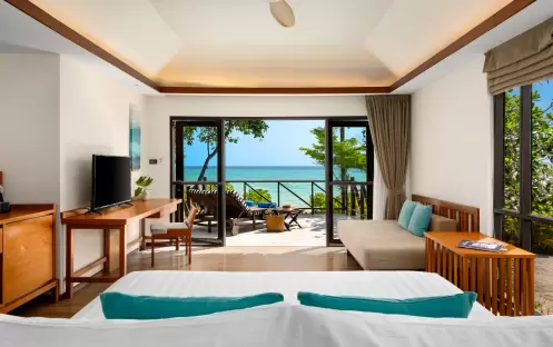 SAii PhiPhi Island Village Beachfront Junior Suite King Bed Bed View SAii PhiPhi Island Village Beachfront Junior Suite King Bed Bed View