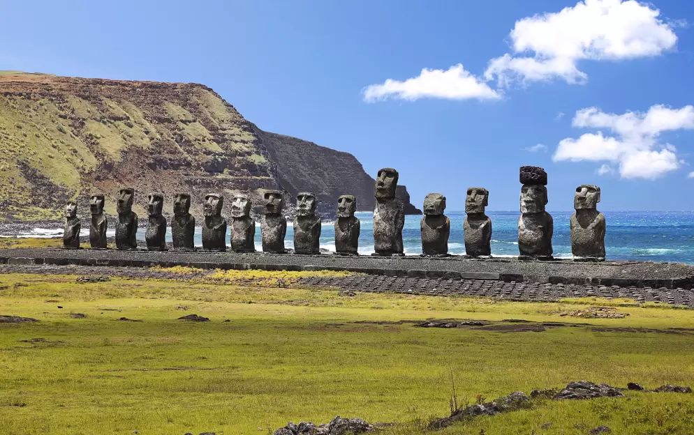 Hangaroa, Easter Island - Hanga%20Roa.jpg