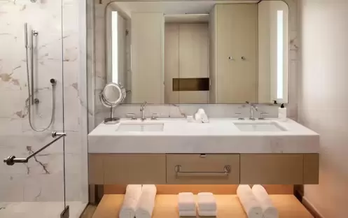 Partial Nature View King Guestroom Balcony, Bathroom Partial Nature View King Guestroom Balcony, Bathroom