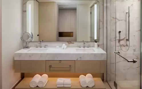 Pool View King Bed Guestroom With Balcony, Bathroom Pool View King Bed Guestroom With Balcony, Bathroom
