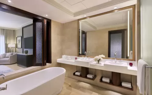 Club Suite Bathroom Club Suite Bathroom