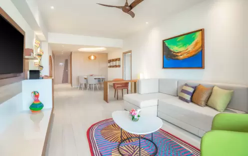 Club Ocean View One Bedroom Master Suite, Living Room Club Ocean View One Bedroom Master Suite, Living Room