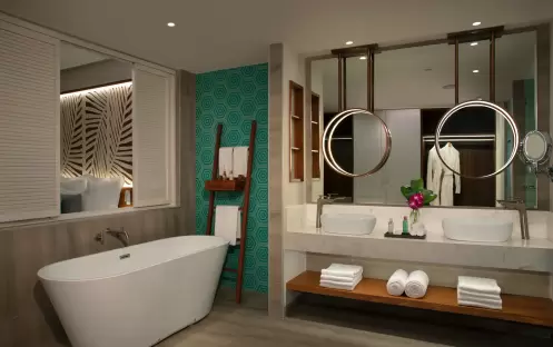 Preferred Club Master Suite Rooftop, Bathroom Preferred Club Master Suite Rooftop, Bathroom