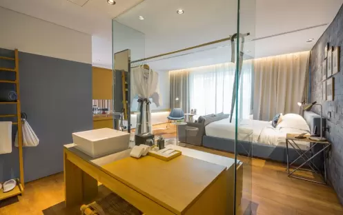 Premier-Suite-with-Jaccuzzi-and-Terrace2 Premier-Suite-with-Jaccuzzi-and-Terrace2