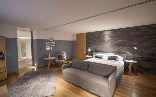Superior-Suite-with-Bathtub Superior-Suite-with-Bathtub