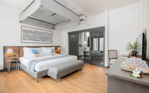 Pool Suite 2 Pool Suite 2