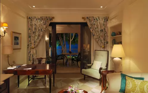 Dolphin Suite Lounge LR Dolphin Suite Lounge LR