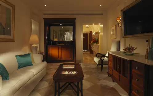 Luxury Dolphin Suite Outside In Luxury Dolphin Suite Outside In