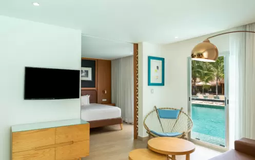 One Bedroom Swim-Up Residence One Bedroom Swim-Up Residence