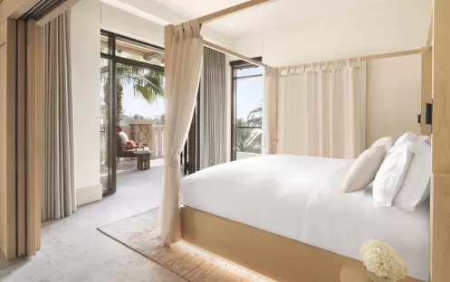Signature Palm Suite Bedroom with a view_001 Signature Palm Suite Bedroom with a view_001