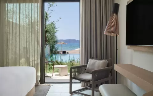 WOW Agora Beachfront Infinity One Bedroom Suite WOW Agora Beachfront Infinity One Bedroom Suite