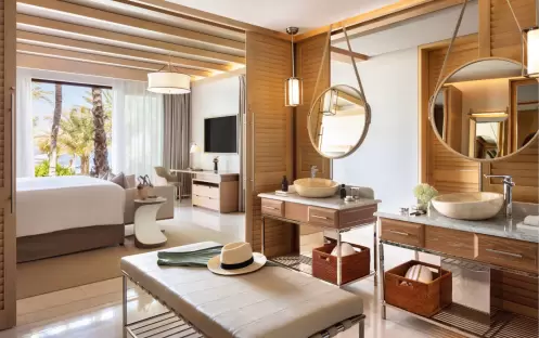 jan-room-detail-gallery-5___gulf-ocean-suite jan-room-detail-gallery-5___gulf-ocean-suite