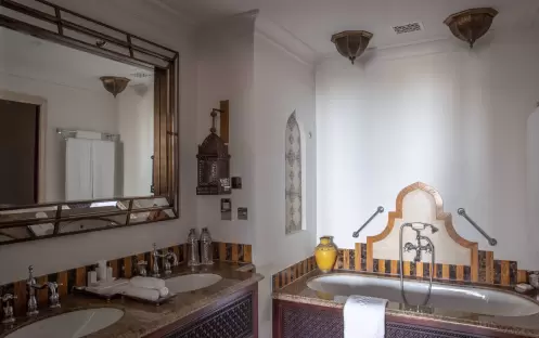jaq-room-detail-gallery-5-arabian-club-room jaq-room-detail-gallery-5-arabian-club-room