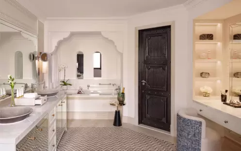dam-room-detail-gallery-4-arabian-summerhouse-superior dam-room-detail-gallery-4-arabian-summerhouse-superior