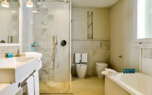 Bouganville_Bagno_002 Bouganville_Bagno_002