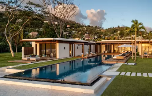 19_-beachfront-villa-pool-and-lawn-area-65552c6c5bc29_001 19_-beachfront-villa-pool-and-lawn-area-65552c6c5bc29_001