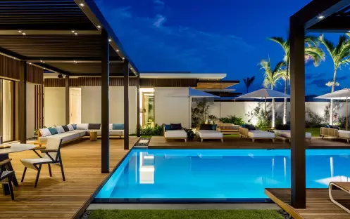 silversands-beachfront-villa-pool-deck-at-dusk-65552c6f7300c silversands-beachfront-villa-pool-deck-at-dusk-65552c6f7300c