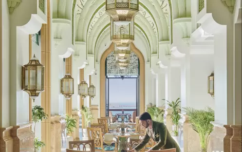 Emirates Palace Mandarin Oriental - Le Vendome with waiter Emirates Palace Mandarin Oriental - Le Vendome with waiter