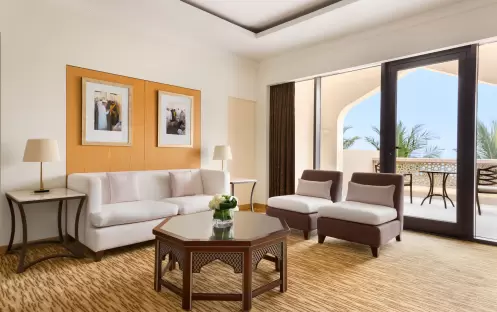 SHANGRI LA AL BANDAR - One Bedroom Suite King SHANGRI LA AL BANDAR - One Bedroom Suite King