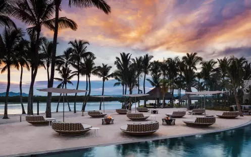 One&Only Le Saint Geran - La Pointe_Bar_Sunset_Apéro One&Only Le Saint Geran - La Pointe_Bar_Sunset_Apéro