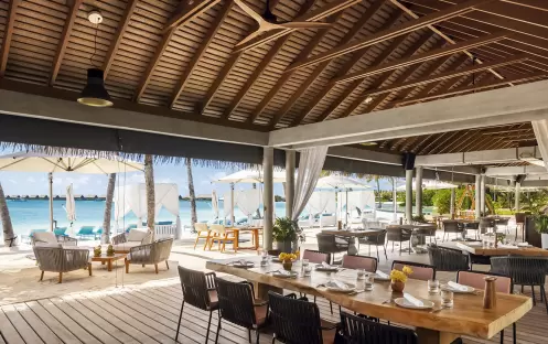 Waldorf_Astoria_Maldives_Ithaafushi_Nava Tables Waldorf_Astoria_Maldives_Ithaafushi_Nava Tables